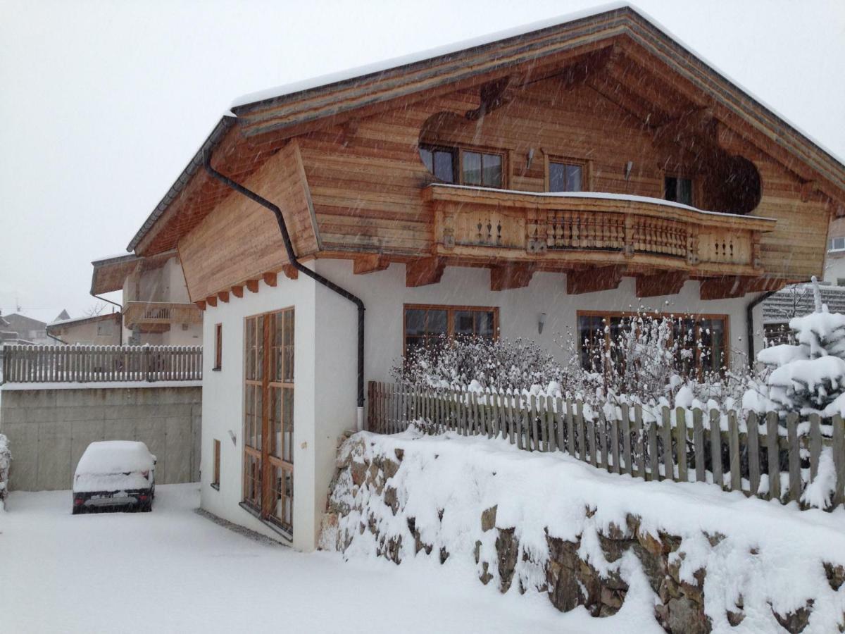 Ado'S Haus Villa Niederau Exterior photo